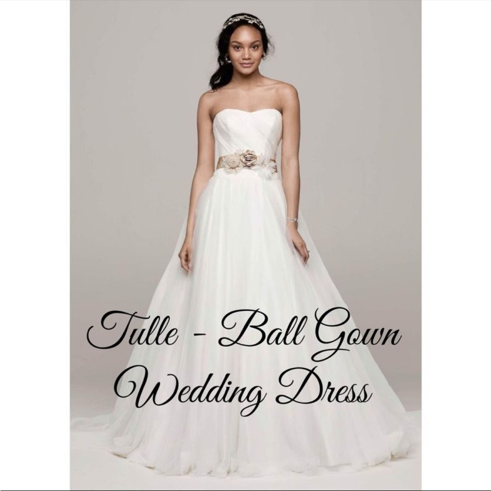 Wedding Dress, NEW withTags & Accessories/ Tulle,Ivory- SIZE 10, fits like 4-6